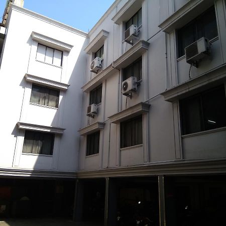 Oyo 14933 Rpr Residency Hotel Chennai Exterior foto