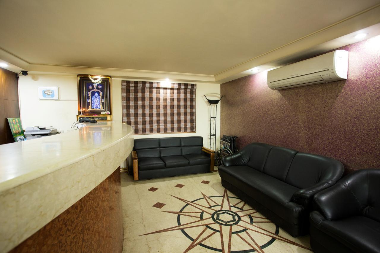 Oyo 14933 Rpr Residency Hotel Chennai Exterior foto