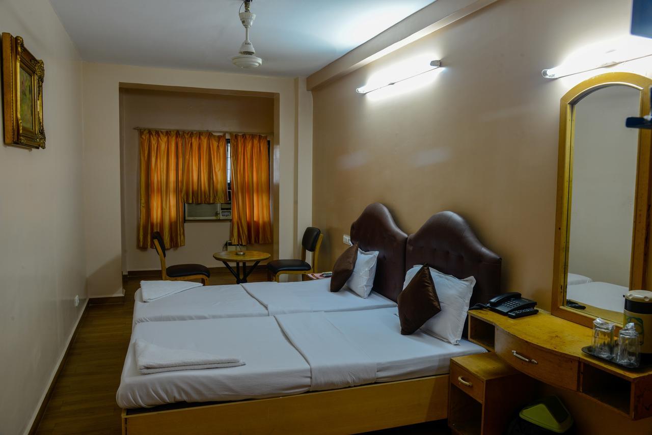 Oyo 14933 Rpr Residency Hotel Chennai Exterior foto