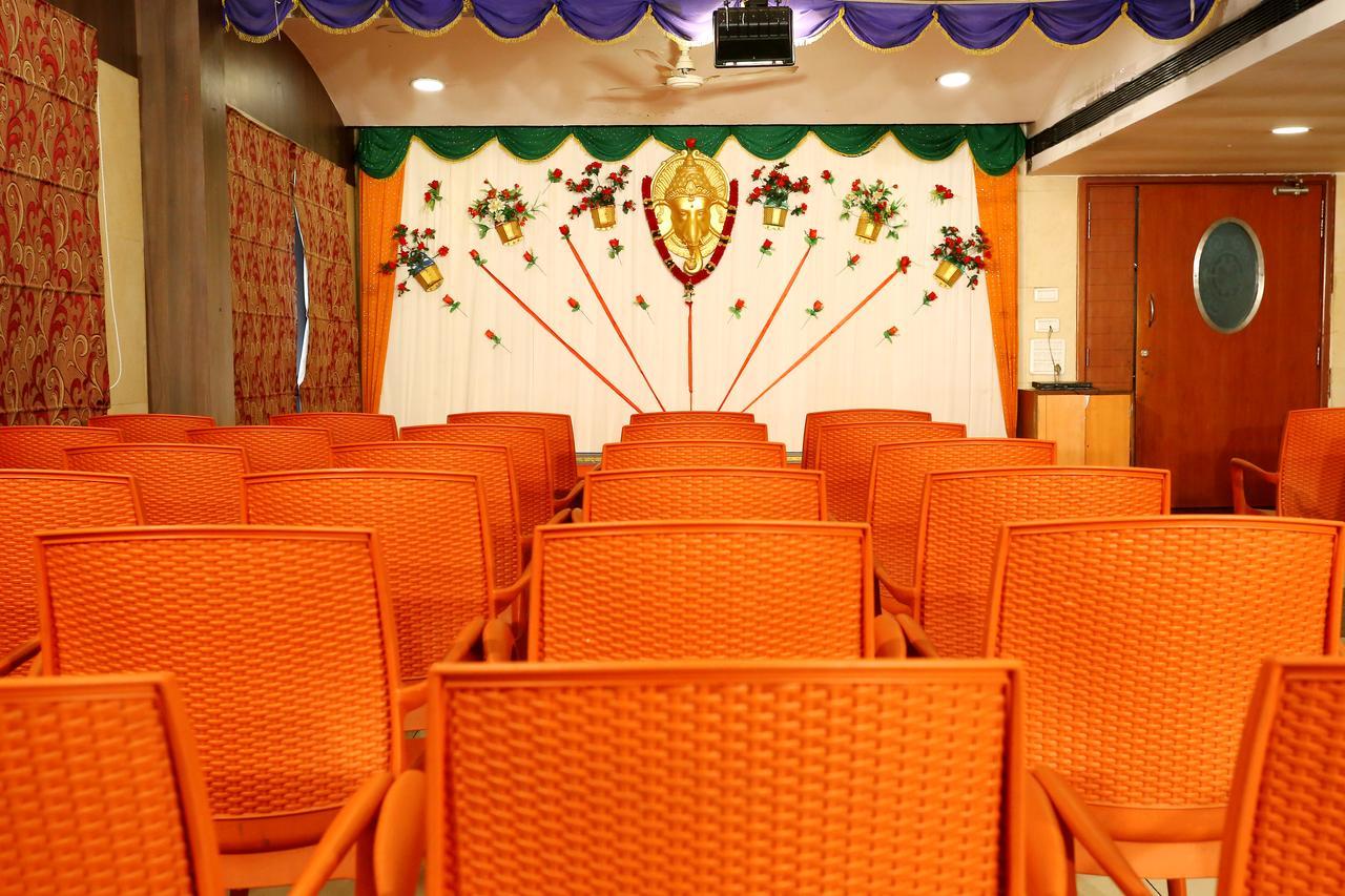 Oyo 14933 Rpr Residency Hotel Chennai Exterior foto