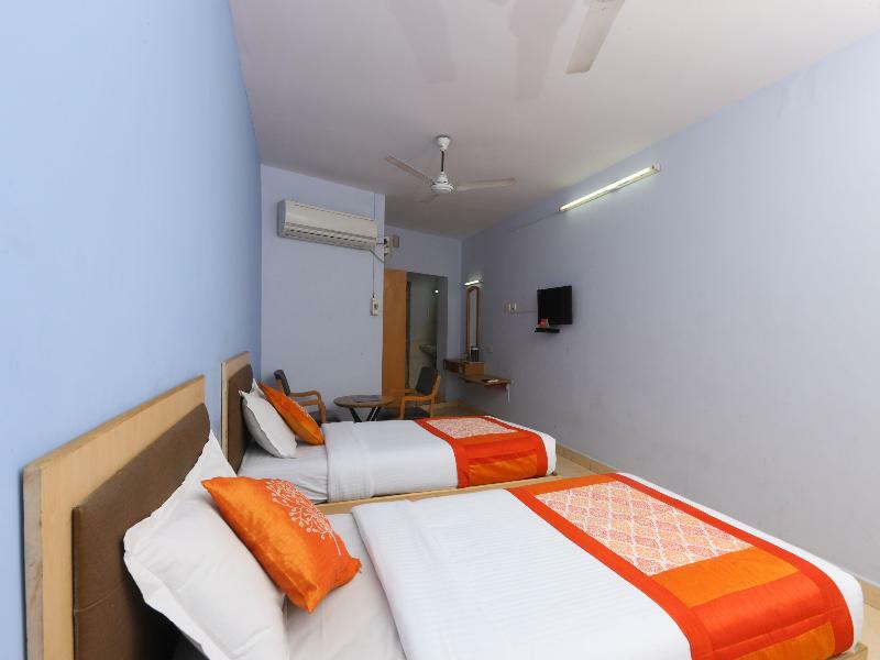 Oyo 14933 Rpr Residency Hotel Chennai Exterior foto