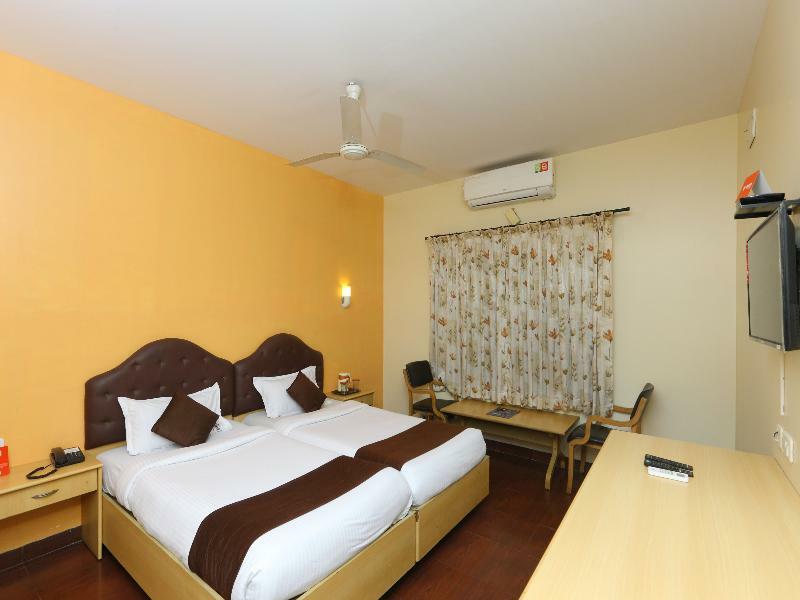 Oyo 14933 Rpr Residency Hotel Chennai Exterior foto